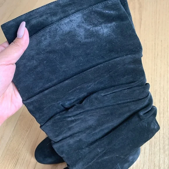 Authentic Burberry Black Suede Knee High Boots - Picture 3 of 16